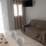 Bright & Comfy Near The Apartament *