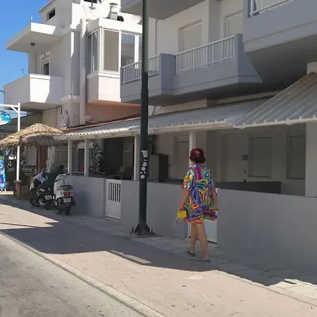 Bright & Comfy Near The Kos-stad