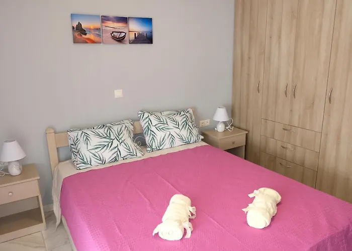 شقة Bright & Comfy Near The *