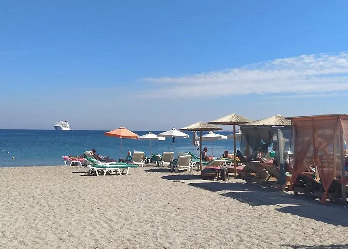 Апартаменты Bright & Comfy Near The Кос